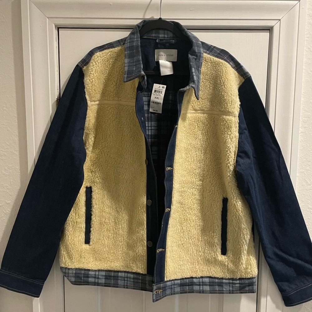 Sun and Stone men’s denim and Sherpa Jean jacket. Size XXL. NWT. Made in India.